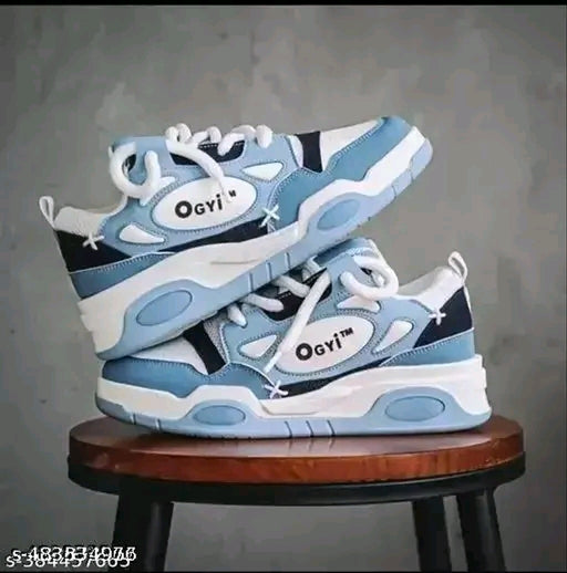 CLASSIC SNEAKERS